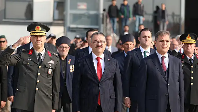Iğdır'da Kurtuluşun 105. Yıl Dönümü Çelenk Töreni ile Anıldı