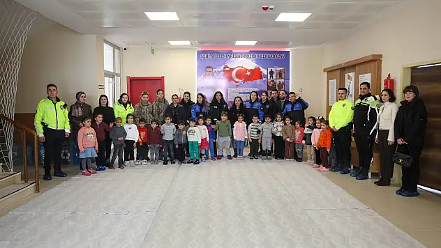 Iğdır'da Polis Eşleri Derneği'nden Şehit Polis Veli Kabalay Anaokulu'na Anlamlı Ziyaret