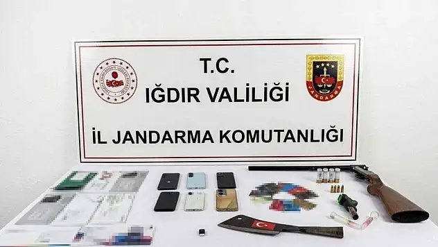 Iğdır'da siber suç operasyonunda 5 şüpheli tutuklandı