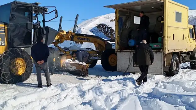Iğdır'da Yerinde Müdahale ile Karla Mücadelede Aksamaya İzin Verilmiyor