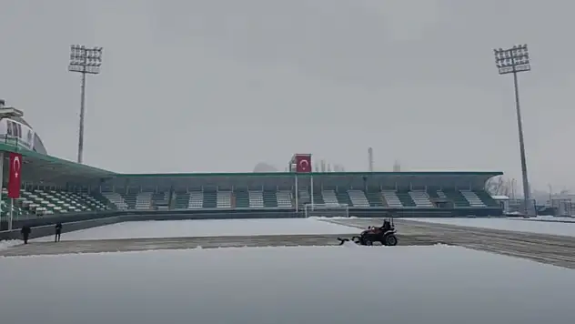 Iğdır'da Zorlu Kış Şartlarına Rağmen Spor Çalışmaları Sürüyor