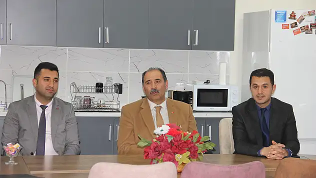 Iğdır İl Millî Eğitim Müdürü Aziz Gün'den Azer-İshak Yaycılı BİLSEM'e Ziyaret