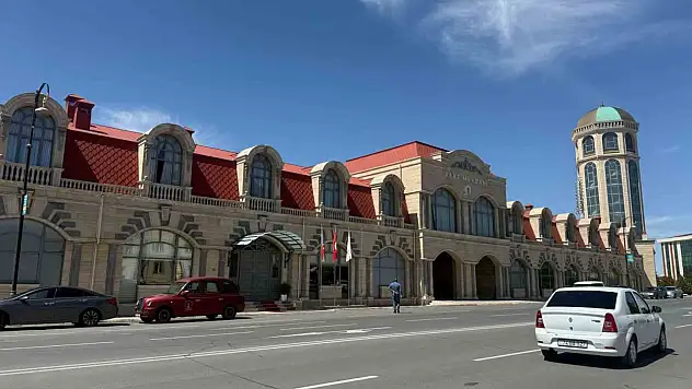 Iğdır-Nahçıvan doğal gaz boru hattı Nahçıvan'da sevinçle karşılandı
