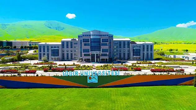 Iğdır Üniversitesi'nde Eğitim Etkinlikleri ve Gazze'deki İnsanlık Dramı Ele Alındı