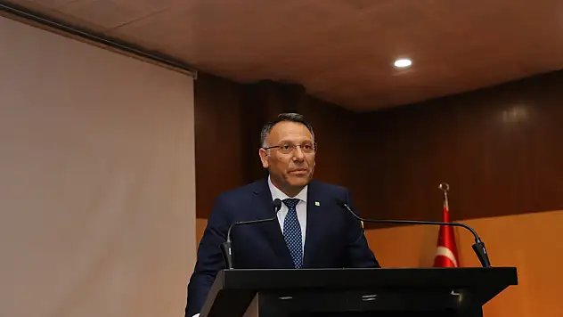 Iğdır Üniversitesi'nde Rektör Gürel'in Katıldığı Bayramlaşma Programı Büyük İlgi Gördü