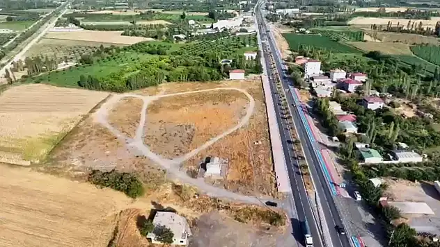 Iğdır Valisi Turan, Yeni Adliye Sarayı ve Lojman İnşaatını İnceledi