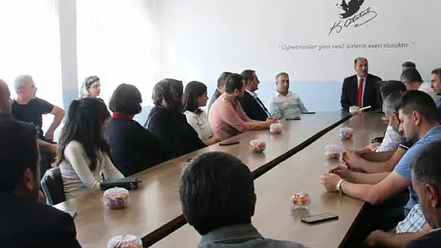İl Millî Eğitim Müdürü Aziz Gün Başkanlığında Okul Öncesi Eğitime Katılımın Artırılmasına Yönelik Toplantı Düzenlendi