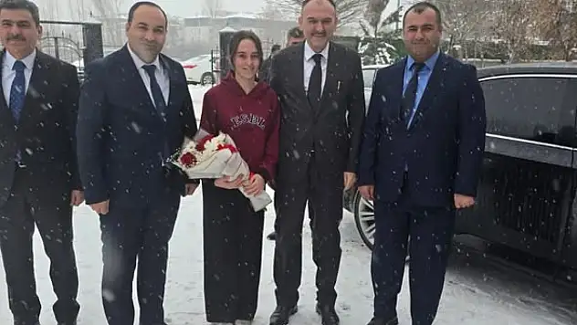 İl Millî Eğitim Müdürü Bilal Yılmaz Çandıroğlu Erciş'te Okul Müdürleriyle Buluştu