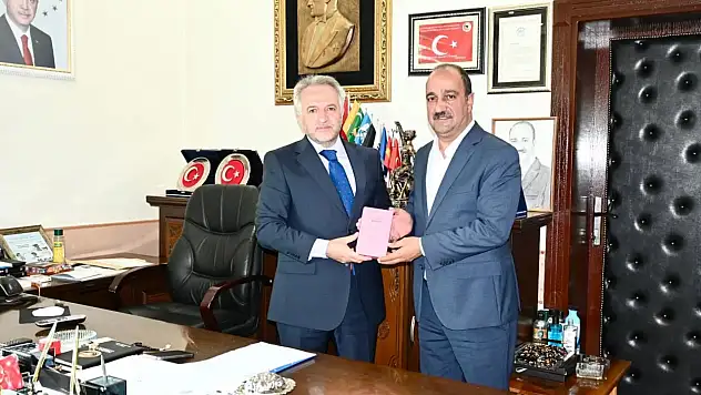 İl Müftüsü Kadir Koçak'tan Hizan Belediye Başkanına İade-i Ziyaret
