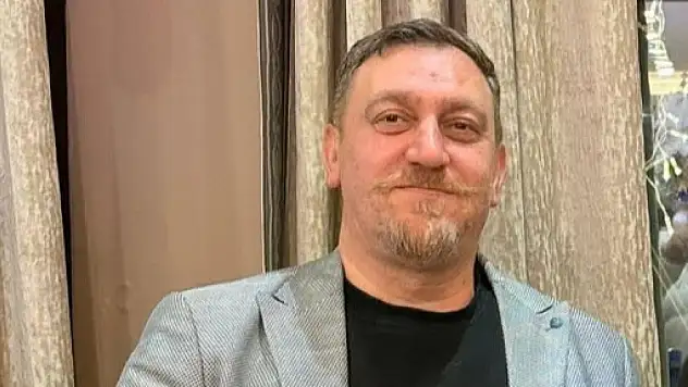 İlhan Soylu, Kars Kuyumcular Derneği'nde 7. dönem için yeniden başkan seçildi