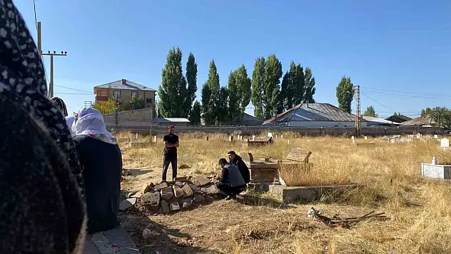 İnşaatta yük asansörü faciası: 19 yaşındaki genç Patnos'ta toprağa verildi
