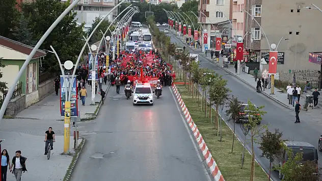 'İrade Bizim, Zafer Bizim' kortejinde Ağrı tek yürek oldu