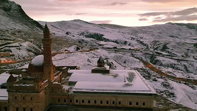 İshak Paşa Sarayı, 2024 yılında 260 bin turisti ağırladı