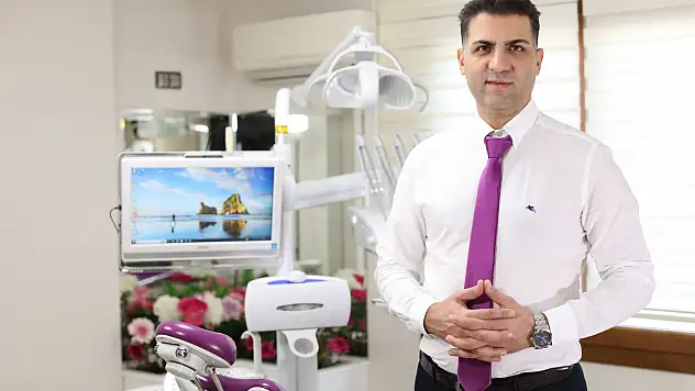 Işıltılı gülüş için doğru yöntemler