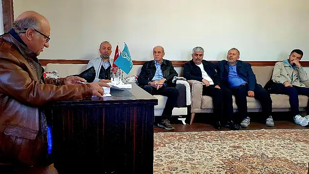 İsmail Bingöl'den Tanpınar'ın Eserlerinde Erzurum Türküleri Konulu Konferans