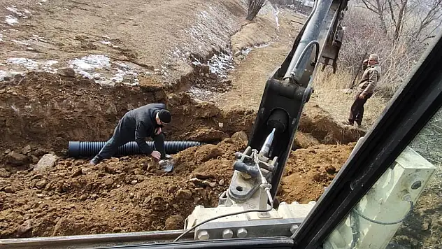 İspir'de Belediye Çalışmaları Aralıksız Sürüyor
