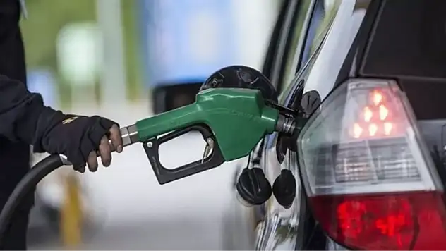 İstanbul, Ankara, İzmir'de benzin, motorin, LPG fiyatları neler? Akaryakıta zam mı geldi? 18 Şubat güncel akaryakıt fiyatları