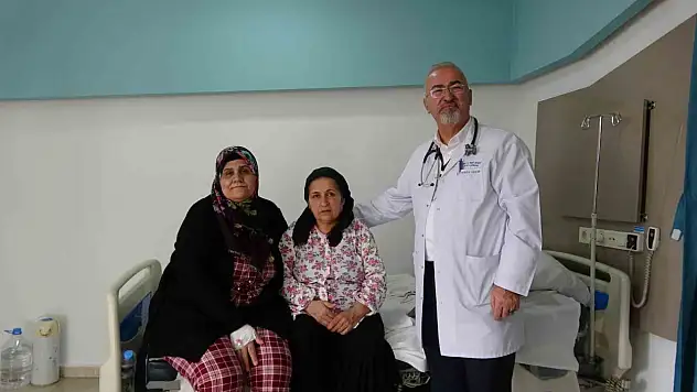 İstanbul'da riskli denilen ameliyat Van'da bir saatte tamamlandı