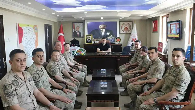 Jandarmadan Kaymakam Coşkun'a anlamlı ziyaret