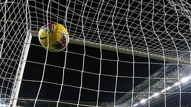 Kadıköy'de tarihi randevu: Fenerbahçe ile Antalyaspor 60. kez karşı karşıya