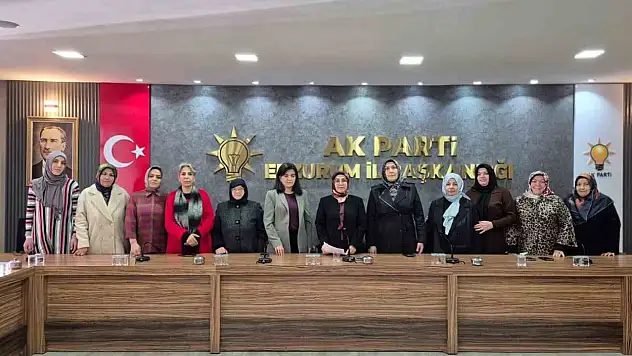 Kadın Kolları'ndan Kadına Şiddete Karşı Kararlılık Mesajı: Yalnız Değilsiniz