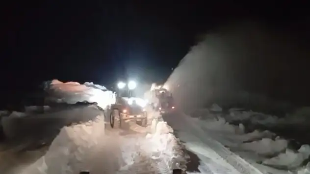 Kağızman–Ağrı kara yolu yeniden kapandı