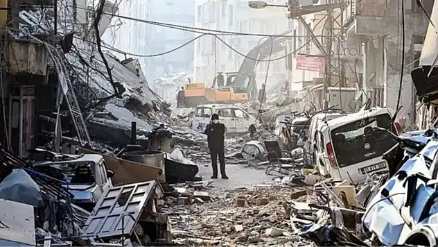 Kahramanmaraş depreminde kaybolan çocuklar Epstein adasına mı götürüldü? Kahramanmaraş depreminde kaybolan çocuklar kaçırıldı mı?