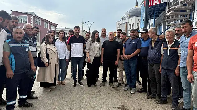Karayazı Belediyesi'nden Emekçilere Destek: Yeni Sözleşme İmzalandı