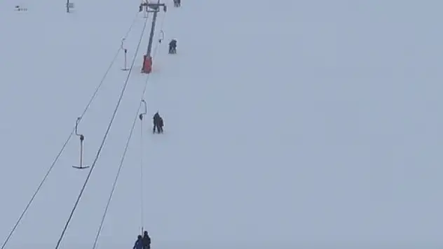 Karın Yıldızları Sarıkamış'ta Projesiyle 45 Çocuk Kış Sporlarıyla Buluştu