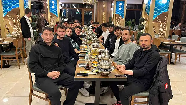 Kars 36 Spor futbolcuları Antephan'da ağırlandı