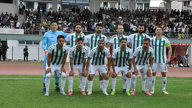 Kars 36 Spor, Şırnak Petrol ile evinde ilk maçına çıkıyor! Şampiyonluk hayalleri peşinde