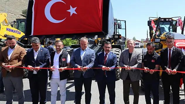 Kars İl Özel İdaresi'ne 13 Yeni İş Makinesi ve 310 Çöp Konteyneri Kazandırıldı