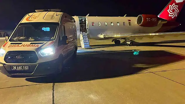 Kars'ta 44 Günlük Bebek İçin Ambulans Uçak Havalandı