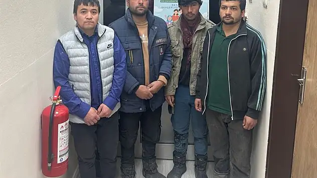 Kars'ta 6 düzensiz göçmen yakalandı