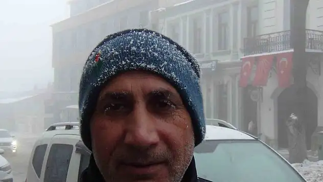 Kars'ta ayaz nefes kesti: Kirpikler buz tuttu