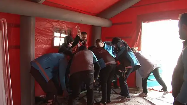 Kars'ta gerçekleştirilen HAP tatbikatı, gerçeği aratmayan anlar yaşattı!