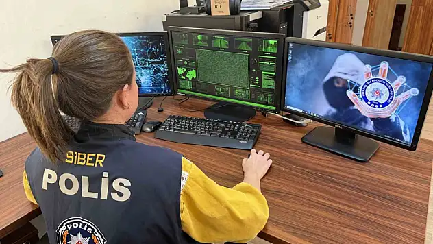 Kars'ta siber suçlara karşı dev operasyon: 36 sosyal medya hesabına erişim engeli getirildi