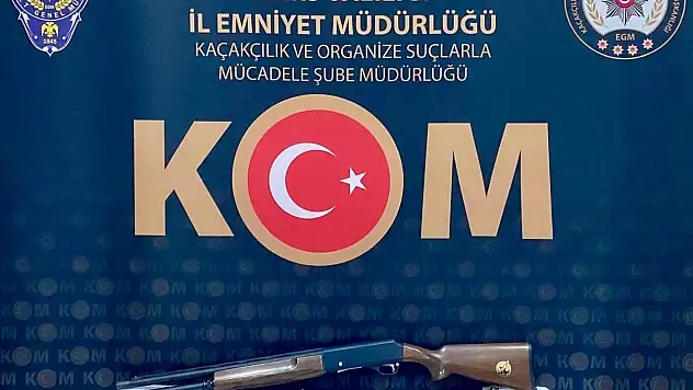 Kars'ta silah tacirlerine drone destekli operasyon: 10 gözaltı, çok sayıda silah ele geçirildi