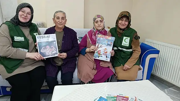 Kars Yeşilay'dan Ev Ziyaretleriyle Bağımlılıkla Mücadele Mesajı