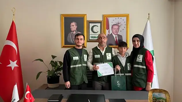 Kars yeşilay gençlik söyleşileri'nde milli sporcu serkan arabul gençlerle buluştu