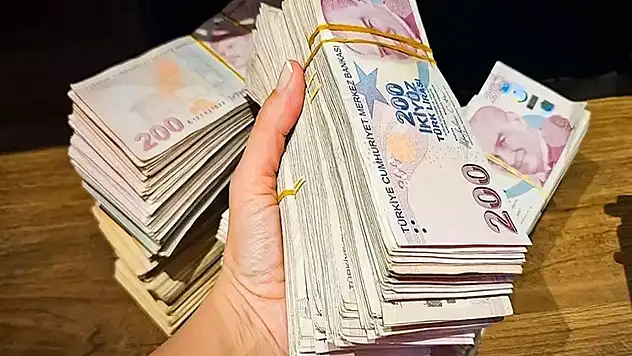 Kart Karmaşasına Son: Tüm Banka Kartları Tek Uygulamada Toplanıyor