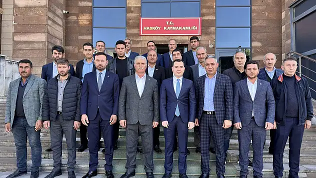 Kaymakam İsmail Güney'den Muhtarlar Günü Ziyareti