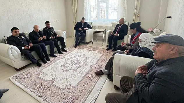 Kaymakam Korkusuz'dan anlamlı günde anlamlı ziyaret