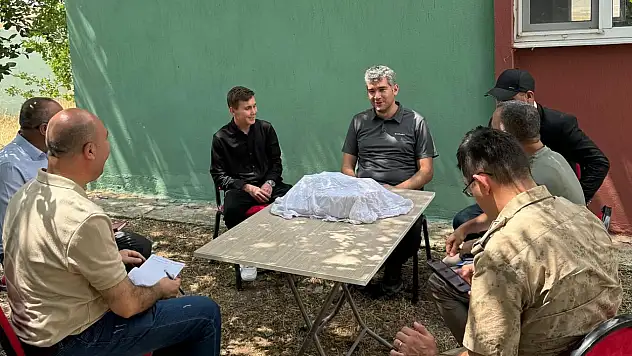 Kaymakam Korkusuz vatandaşın kapısını çaldı, talepleri dinledi