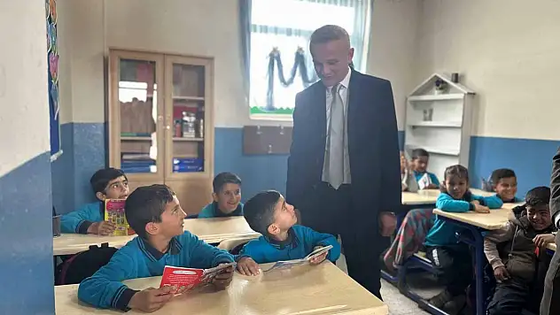 Kaymakam Minuz'dan okullara ziyaret