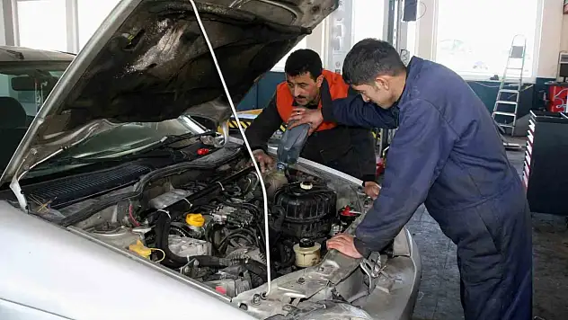 Kışa hazırlık başladı: Ustalar antifriz konusunda sürücüleri uyarıyor