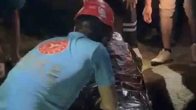 Kızılağaç Kanyonu'nda Uçurumdan Düşen Bir Kişi Yaralandı