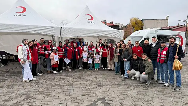 Kızılay Haftası Kars'ta Coşkuyla Kutlandı