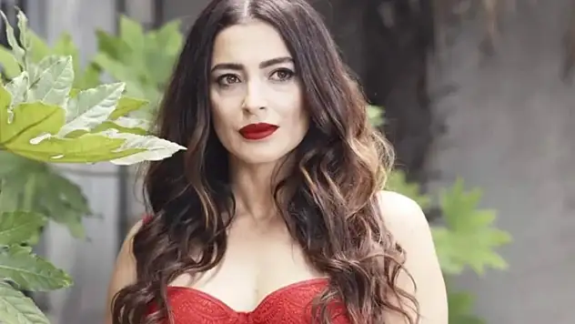 Koray'ın annesi Tülin Karamanoğlu Instagram adresi nedir? Aynı Yağmur Altında Tülin kimdir?