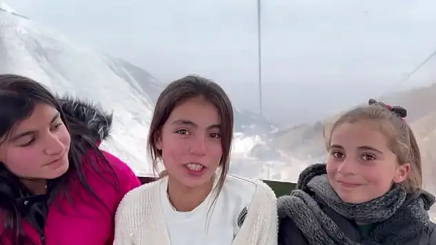 Köy Çocukları Palandöken'de Gondol Keyfi Yaşadı, Başkan Sekmen ile Moral Kahvaltısı Düzenlendi